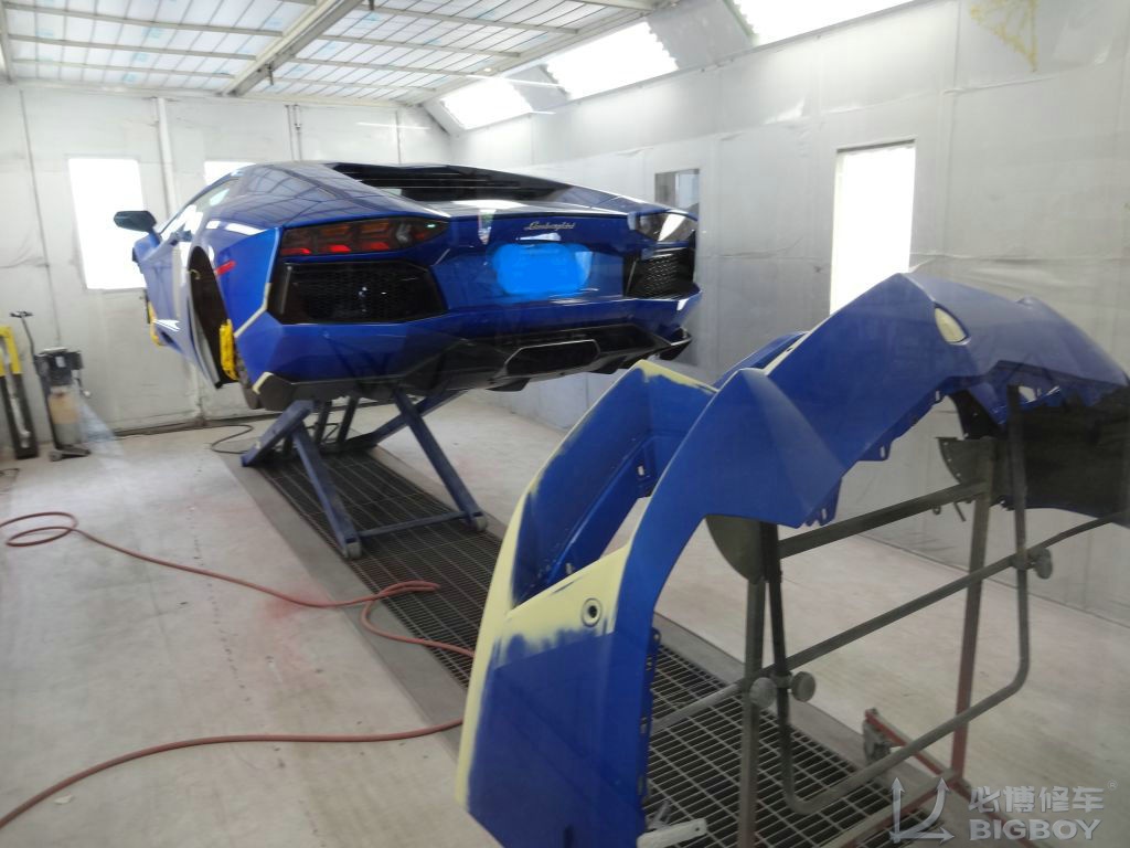 RO-3492-2012-Lamborghini-Aventador-144